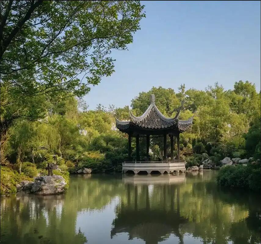 高明迎夏餐饮有限公司